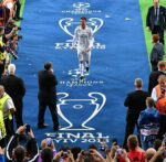 لباس کلاسیک رئال مادرید 2018-2017 (اول) - Image 27