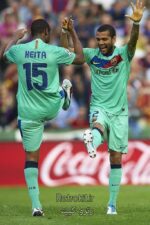 لباس کلاسیک بارسلونا 2011-2010 (دوم) - Image 4