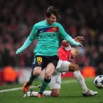 لباس کلاسیک بارسلونا 2011-2010 (دوم) - Image 2