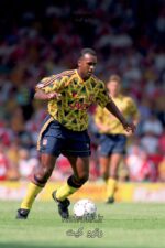 لباس آرسنال کلاسیک 1991-1993 (دوم) - Image 2