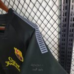 لباس کلاسیک بارسلونا 2011-2012 (دوم) - Image 9