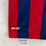 لباس کلاسیک بارسلونا 2013-2014 (اول) - Image 10