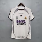 لباس کلاسیک رئال مادرید 2007-2006 (اول)