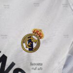 لباس رئال کلاسیک مادرید 2004-2005 (اول) - Image 7