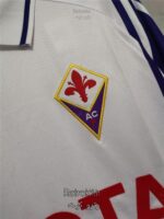 لباس کلاسیک فیورنتینا 1999-2000 (دوم) - Image 9