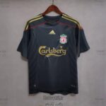 لباس کلاسیک لیورپول 2010-2009 (دوم)