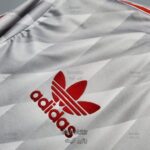 لباس کلاسیک لیورپول 1991_1989 (دوم) - Image 6