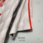 لباس کلاسیک لیورپول 1991_1989 (دوم) - Image 7