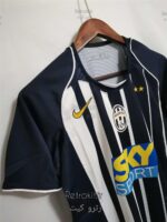 لباس کلاسیک یوونتوس 2005-2004 (سوم) - Image 7