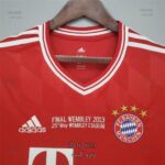 لباس کلاسیک بایرن مونیخ 2012-2013 (final ucl) - Image 9