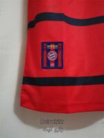 لباس کلاسیک بایرن مونیخ 2000-1998 (دوم) - Image 9