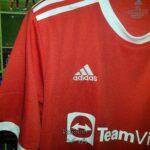 لباس کلاسیک منچستر یونایتد 2021-2022 ( اول) - Image 17