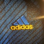 لباس کلاسیک منچستر یونایتد 2021-2022 (دوم) - Image 11