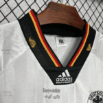 لباس کلاسیک آلمان 1992 (اول) - Image 3