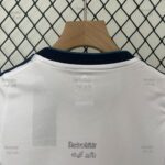 لباس کلاسیک بچه گانه رئال مادرید 2013-2012 (اول) - Image 4