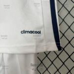 لباس کلاسیک بچه گانه رئال مادرید 2017-2016 (اول) - Image 6