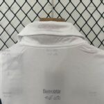 لباس کلاسیک بچه گانه رئال مادرید 2017-2016 (اول) - Image 4