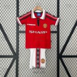 لباس کلاسیک بچه گانه منچستریونایتد 2000-1998 (اول)