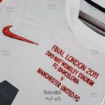 لباس کلاسیک منچستریونایتد فینال لیگ قهرمانان 2011-2010  (دوم) - Image 2