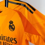 لباس رئال مادرید 2025-2024 نارنجی (دوم-player version) - Image 17