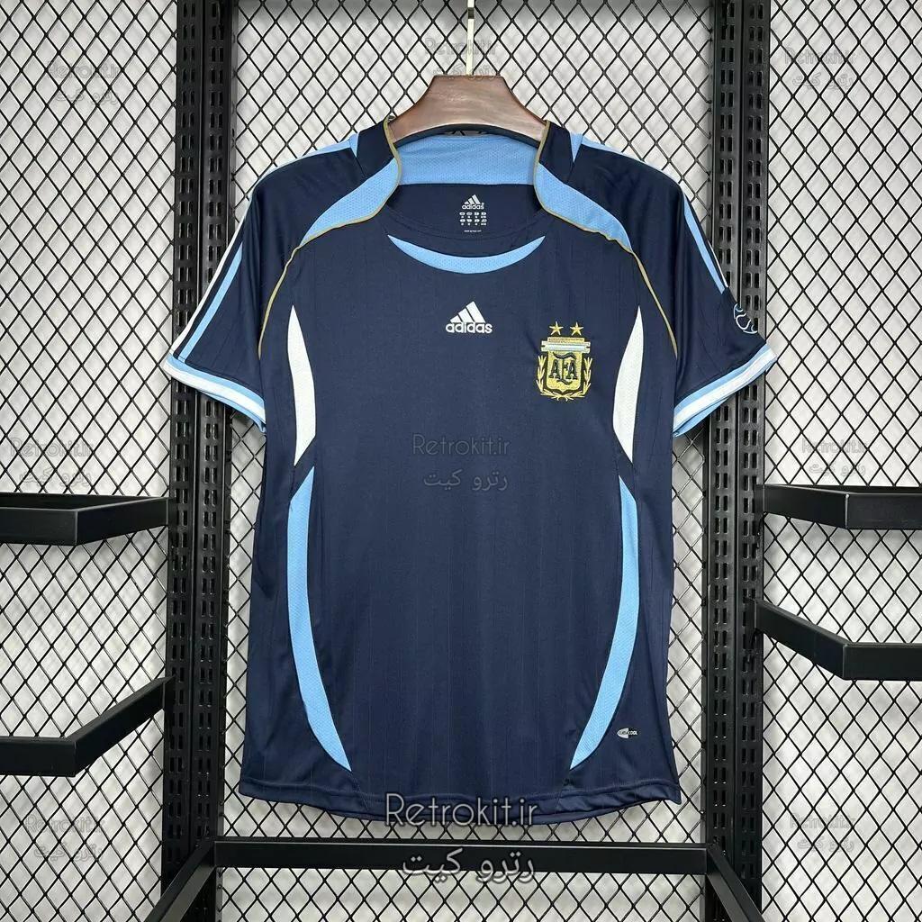 لباس کلاسیک آرژانتین 2006 دوم ۱۲ لباس کلاسیک آرژانتین 2006 (دوم) - Image 1