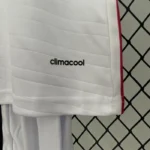 لباس کلاسیک بچه گانه رئال مادرید 2015_2014 (اول) - Image 8