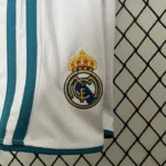 لباس کلاسیک بچه گانه رئال مادرید 2018_2017 (اول) - Image 10