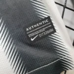 لباس کلاسیک یوونتوس 2012_2011 (اول) - Image 4