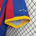 لباس کلاسیک بارسلونا-2011-2010 (اول) - Image 8