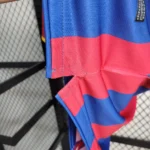 لباس کلاسیک بارسلونا-2011-2010 (اول) - Image 6