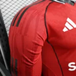 لباس منچستر یونایتد 2026-2025 (اول-player version-آستین  بلند) - Image 11