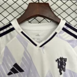 لباس بچه گانه منچستر یونایتد ۲۰26-۲۰25 (دوم) - Image 5